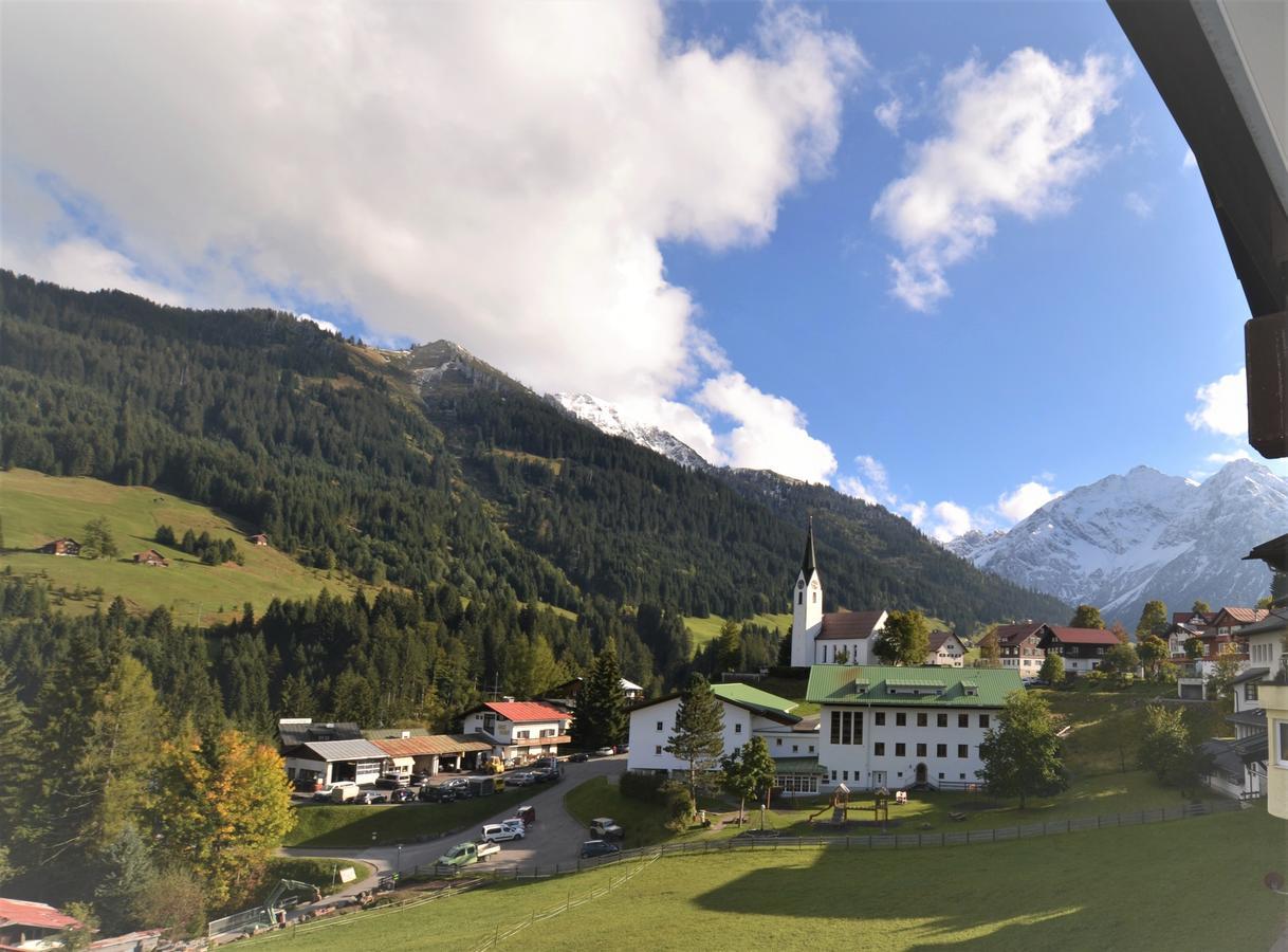 Alp-Chalet Hirschegg  Exterior photo